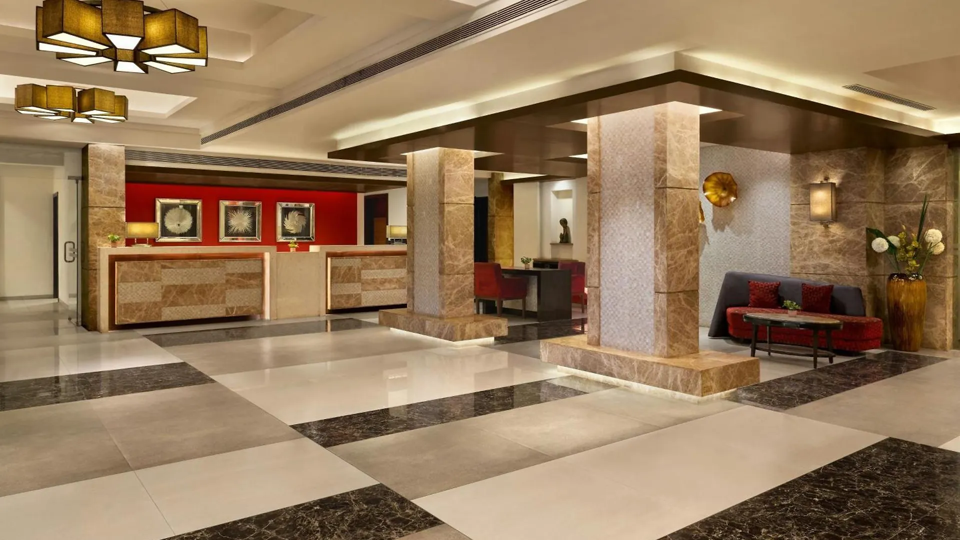 Where to Stay Near Immaculate Conception Church: 4 Family Hotels