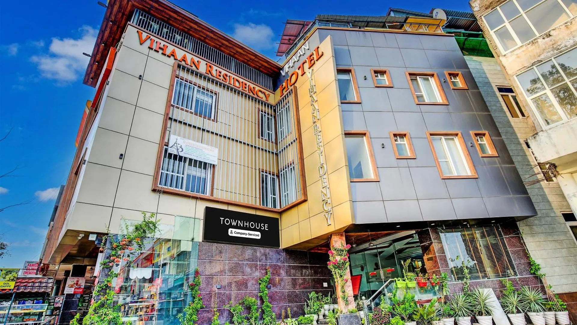 7 Family Hotels Near Elante Mall Worth Booking in Chandigarh