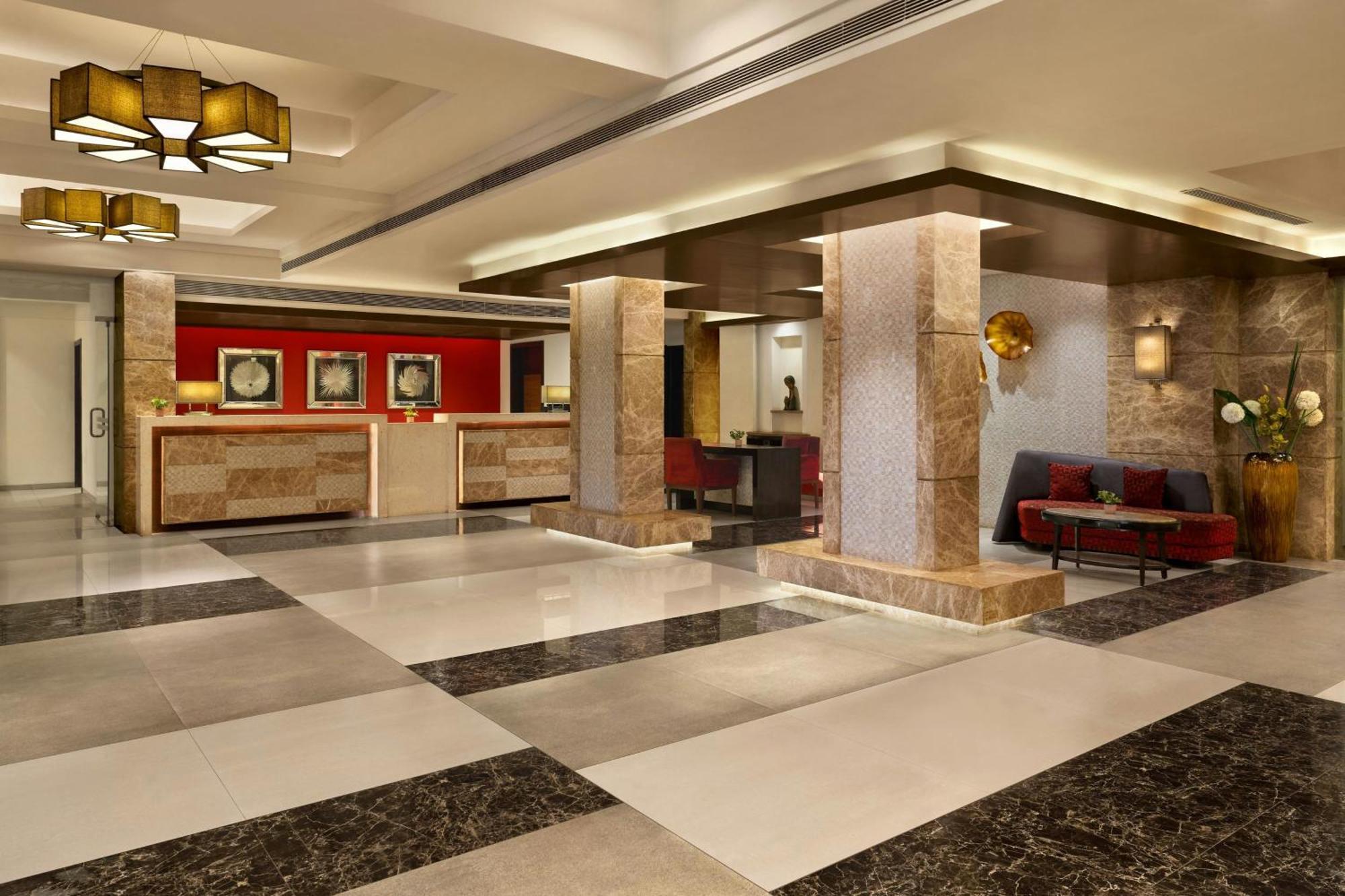 Where to Stay Near Immaculate Conception Church: 4 Family Hotels
